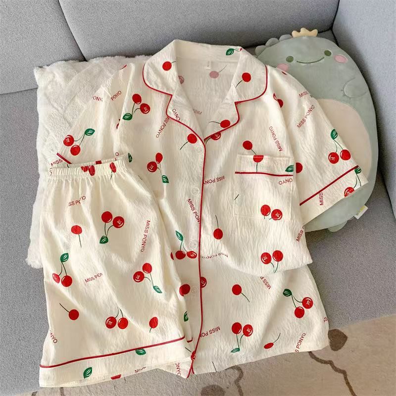 Venta al por mayor transfronteriza verano nuevo pijama mujer nube rebeca de solapa de algodón pantalones cortos de manga corta traje de servicio a domicilio dulce y lindo