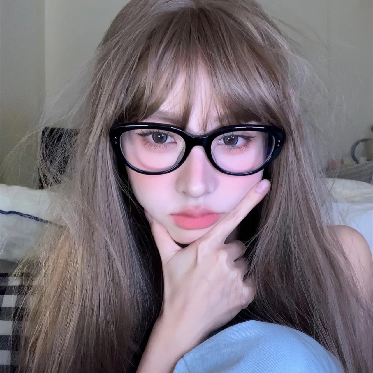 Marco negro retro borde grueso cara lisa artefacto gafas marco ojo de gato cara redonda cuadrada que adelgaza las gafas de miopía de las mujeres