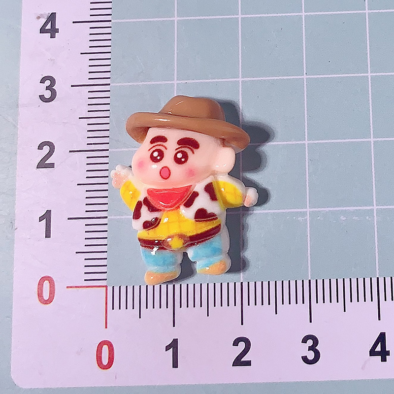 Nuevos dibujos animados pequeños nuevos accesorios de resina diy crema pegamento para el cabello clips para el cabello teléfono móvil agujero zapatos accesorios pegatinas de refrigerador