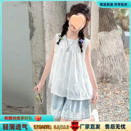 女童夏季套装2025新款女孩韩版无袖镂空花边上衣中大童牛仔短裤潮