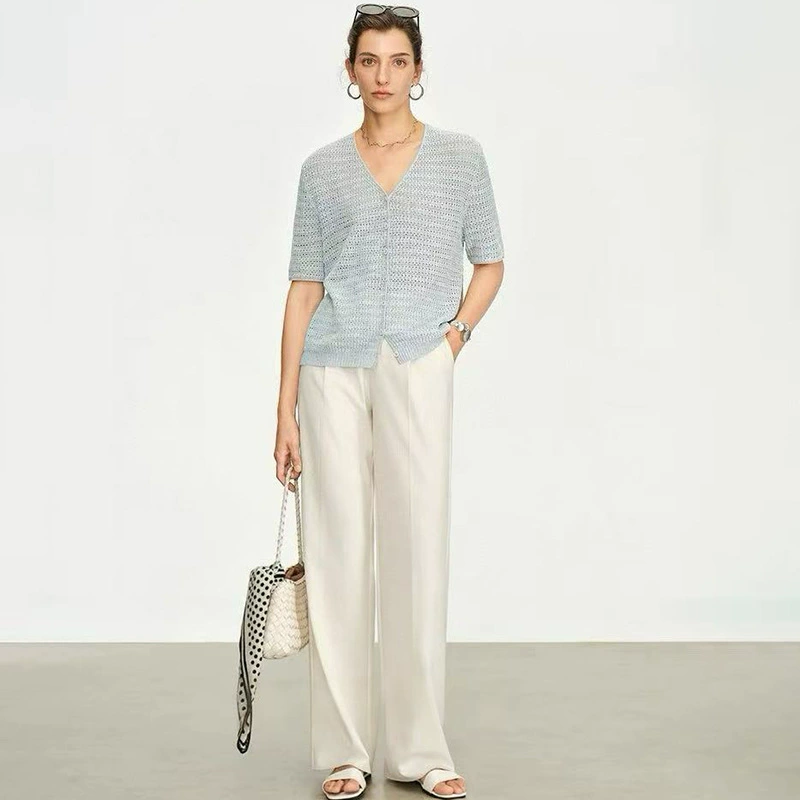 Summer cardigan, T-shirt, V-neckline, with short sleeve