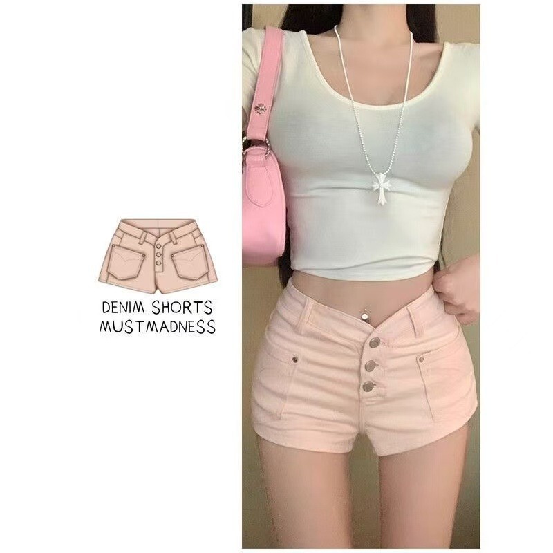 American Retro Style Spicy Girl High-Waisted Unique Buttoned Casual Shorts V-Waist Shorts for Women Summer Versatile A-Line Slimming Straight Hot Pants