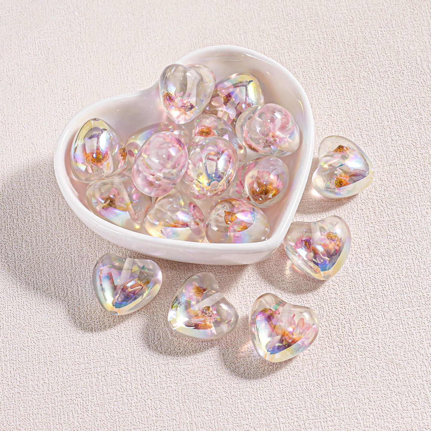 Cuentas Transparentes en Forma de Corazón con Flores Secas, Cuentas Sueltas de Opal con Brillantina Fina para Manualidades, Accesorios para Cadenas de Teléfono, Piezas Pequeñas image 8