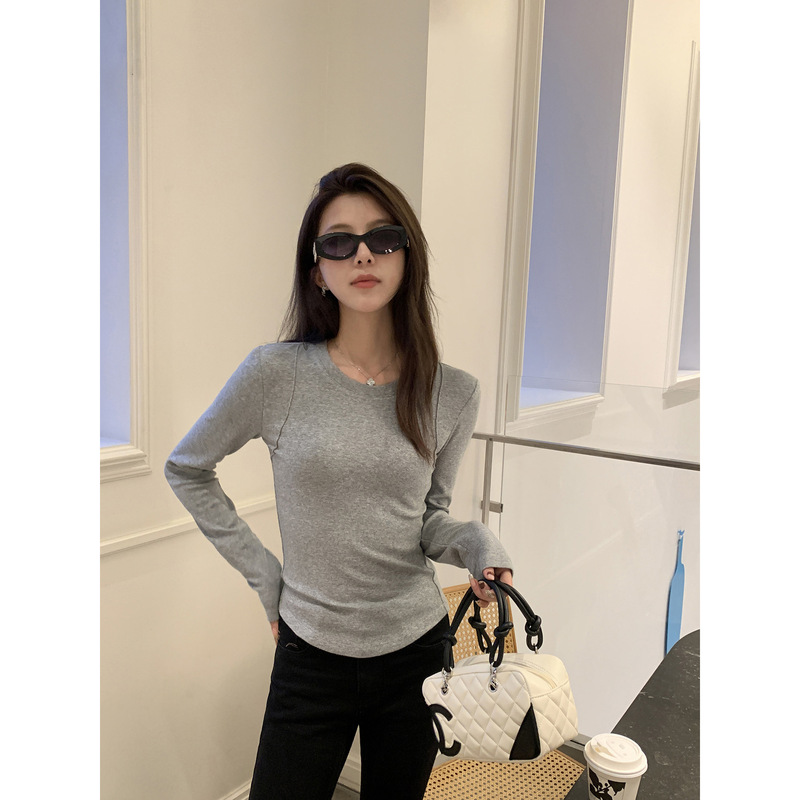 2499# 阿一 云朵分割线条 设计感显瘦打底衫内搭修身白色长袖上衣|undefined