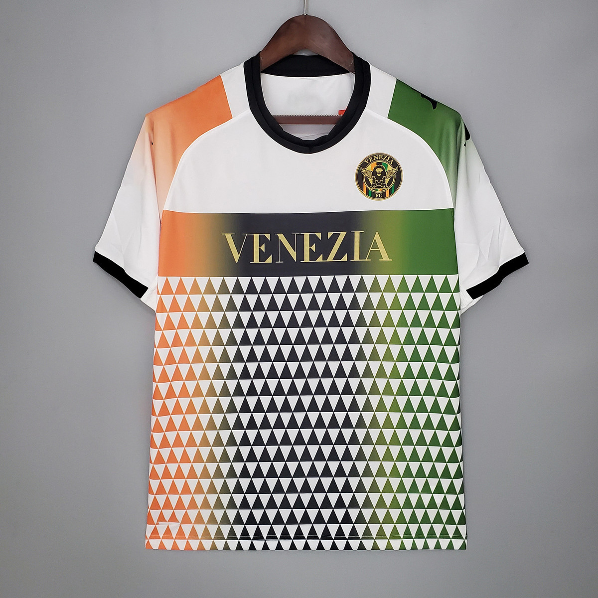 2122 베니스 원정 경기