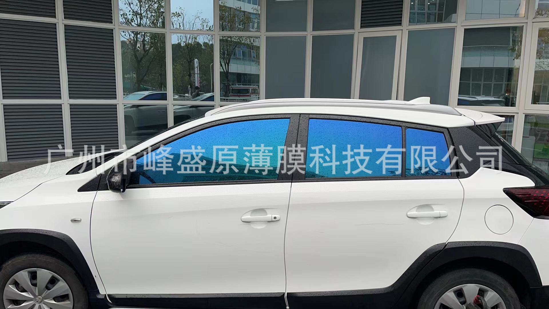 Factory wholesale colorful series chameleon sunscreen solar film car window film high heat insulation colorful window film
