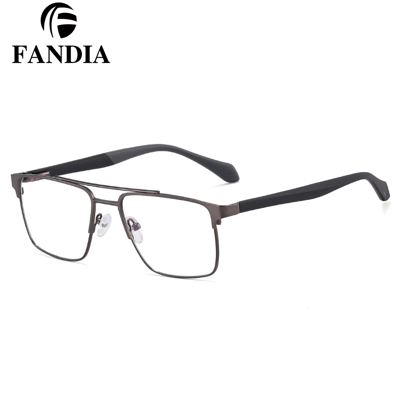 91333 personalidad delgada y ligera tendencia de gafas al por mayor anteojos de luz azul anteojos metálicos masculinos con gafas miopes image 4