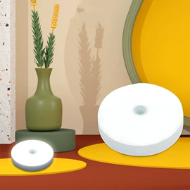 衣钩/挂钩;清洁球/刷;其他居家日用