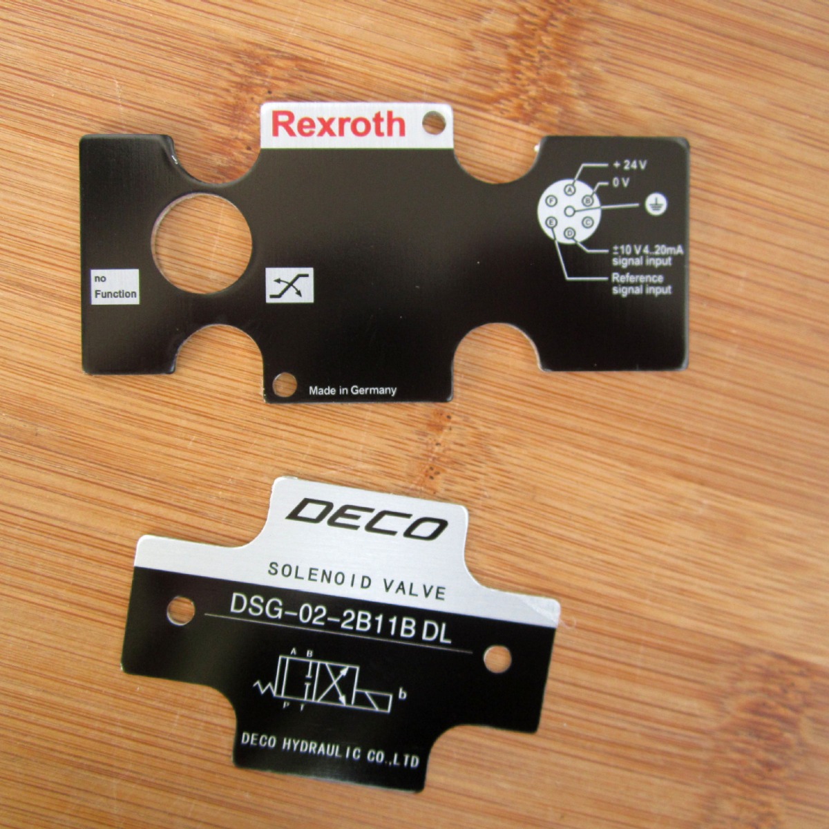 铝标牌 机械设备铭牌 冲压铭牌 铝牌定