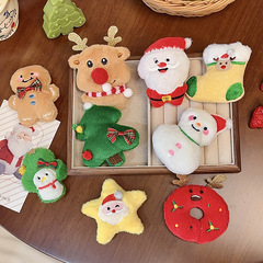 クリスマスぬいぐるみブローチ、サンタクロース、雪だるま、トナカイ、漫画アクセサリー、DIYクリスマス飾り、装飾材料