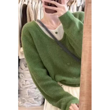 绿色假两件宽松慵懒高级感套头毛衣女秋冬马海毛打底针织上