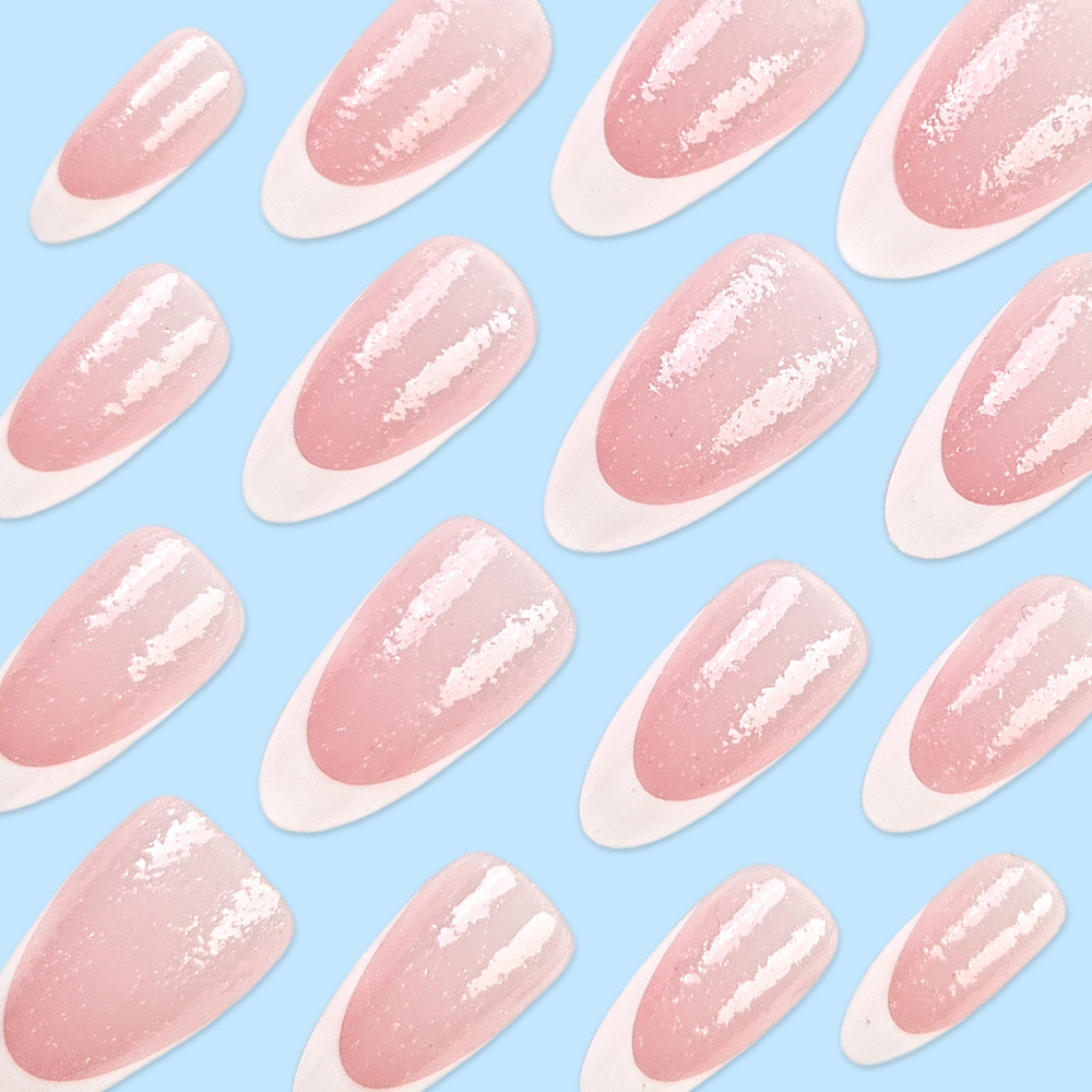 Ventas transfronterizas cortas de uñas de almendra, polvo desnudo suave, bordes blancos franceses, 24 piezas de parche de uñas image 4