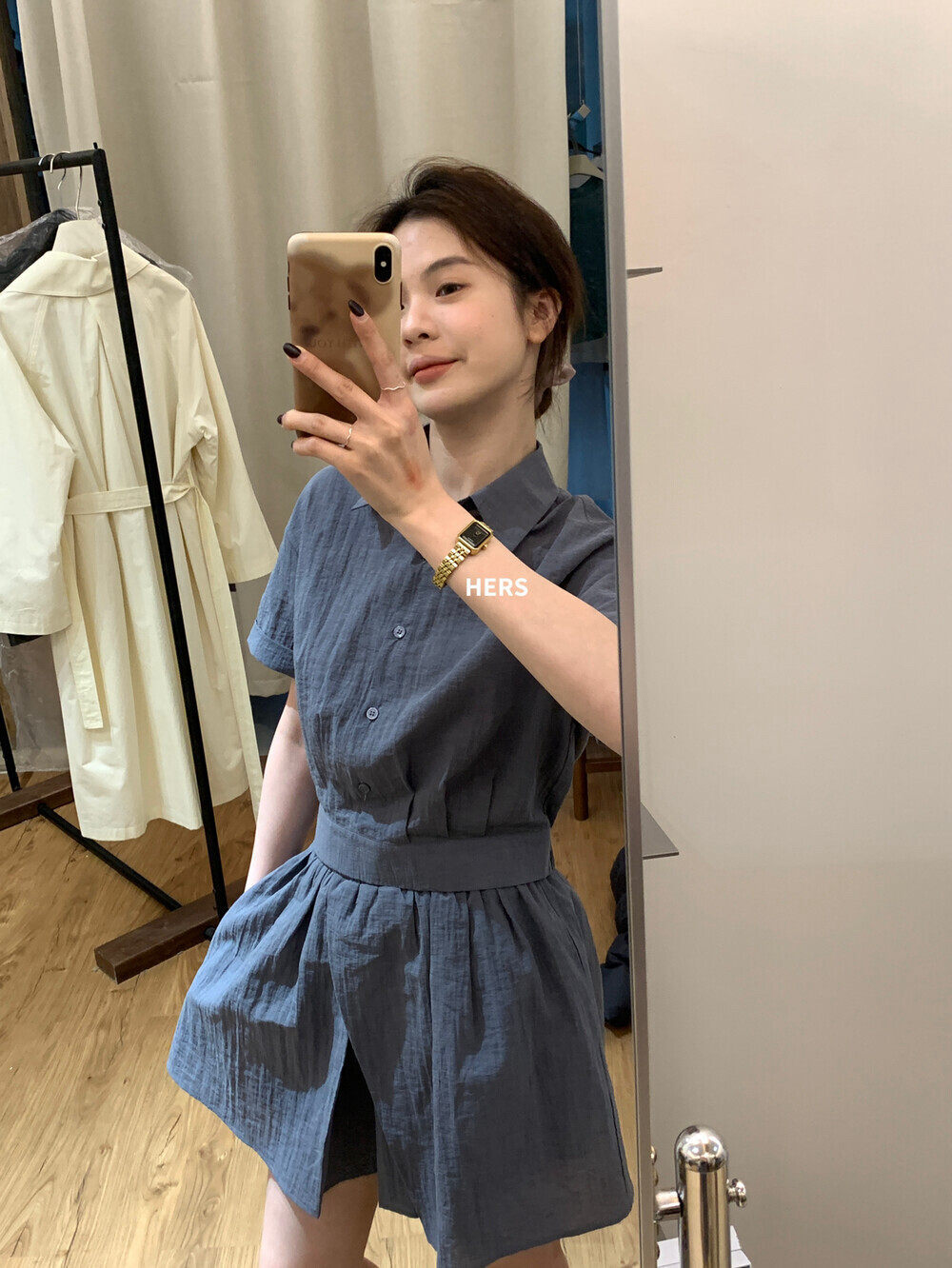 Bộ hai mảnh áo sơ mi ngắn phối quần short cạp chun nữ — xám đậm, màu hồng chi tiết 20