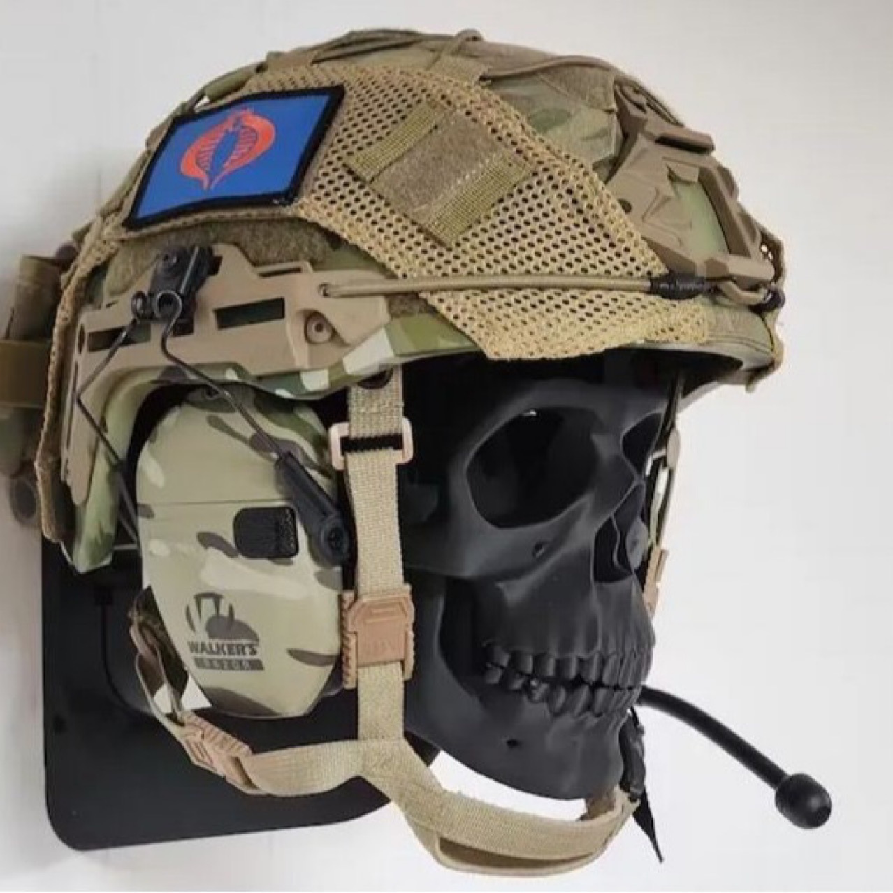 Transfronterizo nueva estación independiente 3D Skull Helmet Display Package