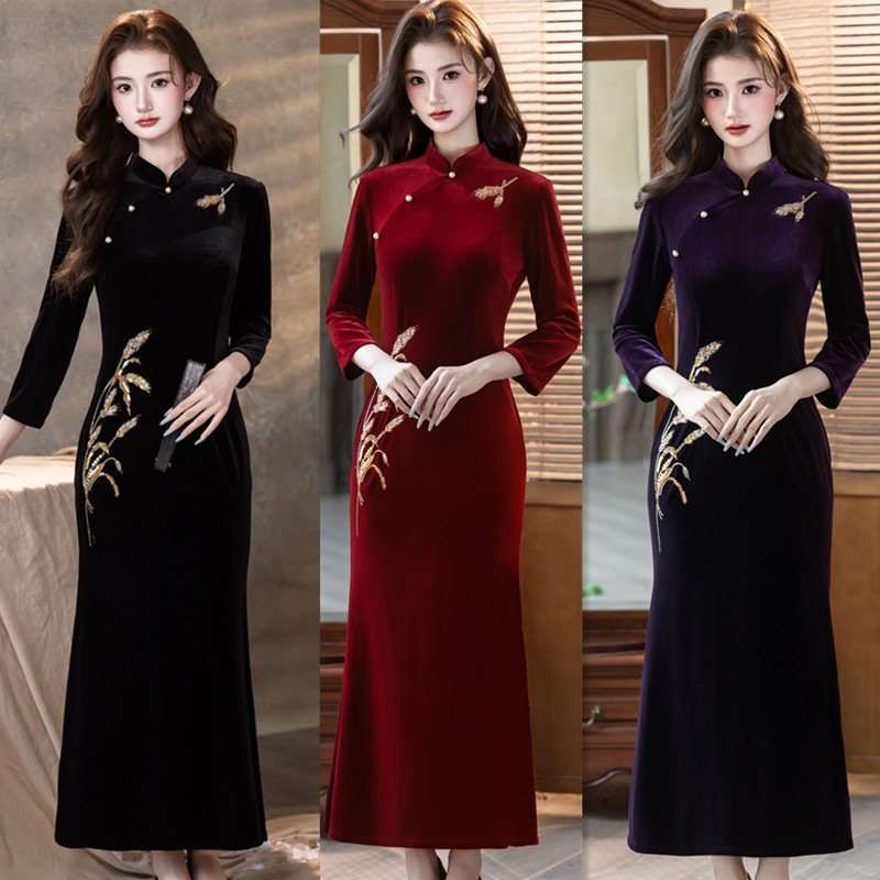 Autumn Young Mom's Cheongsam Wedding Dress Gold Velvet Embroidered Long Sleeve Mermaid Elastic Elegant Women's Dress