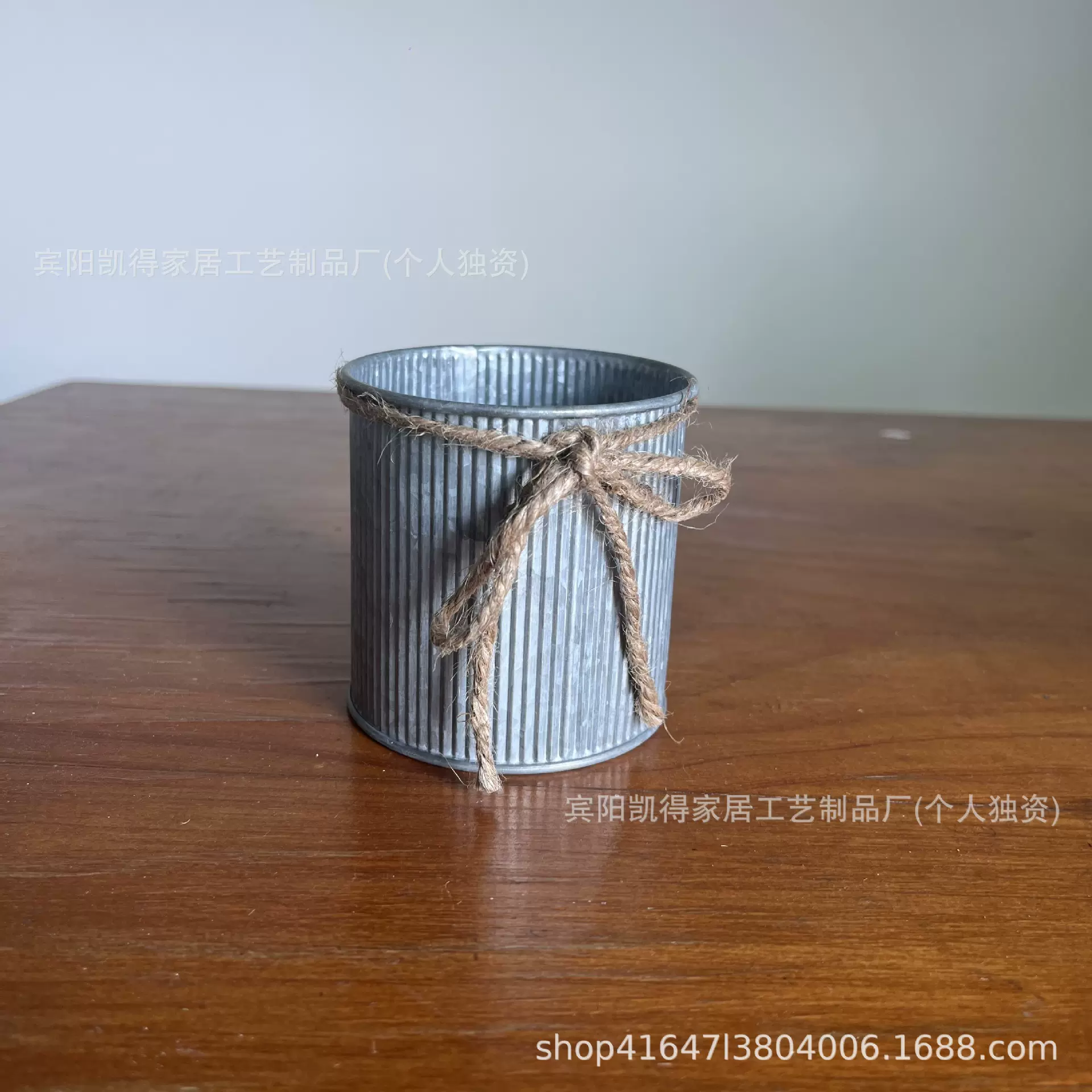 复古铁艺花桶做旧花盆家居装饰桶镀锌小铁桶创意桌面收纳插花花瓶