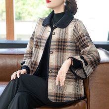 妈妈装格子2024毛呢外套短款秋装新款小个子时尚洋气百搭上衣