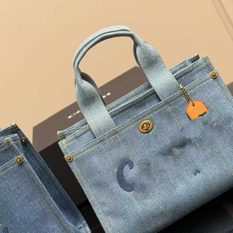 Coach's New C Brand Washed Denim Tote Bag Canvas Crossbody Handbag Shoulder Bag Large Capacity Shopping Bag Coach's New C Brand Washed Denim Tote Bag Canvas Crossbody Handbag Shoulder Bag Large Capacity Shopping Bag