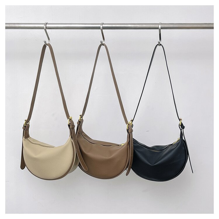 Simple and fashionable for women 2024 new color contrasting single shoulder saddle casual versatile crossbody dumpling_voghion.com