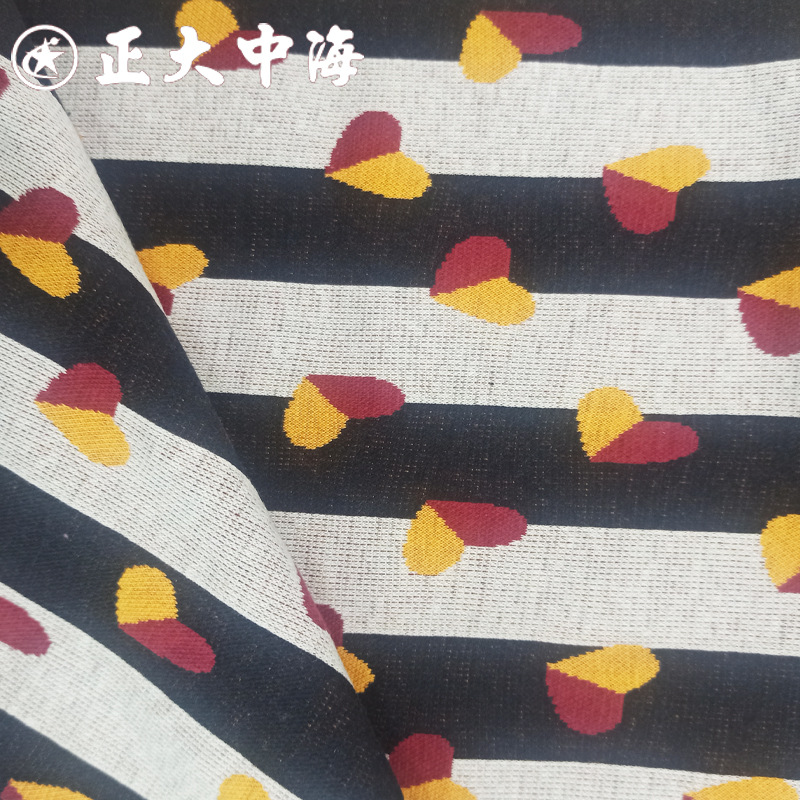 现货新品心形条纹提花布 单面针织提花  秋冬款女装童装外套面料
