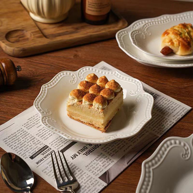 复古浮雕珠边系列陶瓷餐盘高级感深盘西餐甜品盘 陶瓷椭圆鱼盘