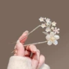 Bi-tooth-single pearl flower B