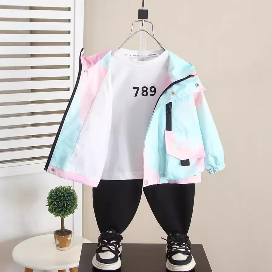 6377 Chaquetas de trabajo para niños Otoño 2025 Nuevo estilo de primavera y otoño para bebés Chaqueta de moda para niños Top de estilo occidental