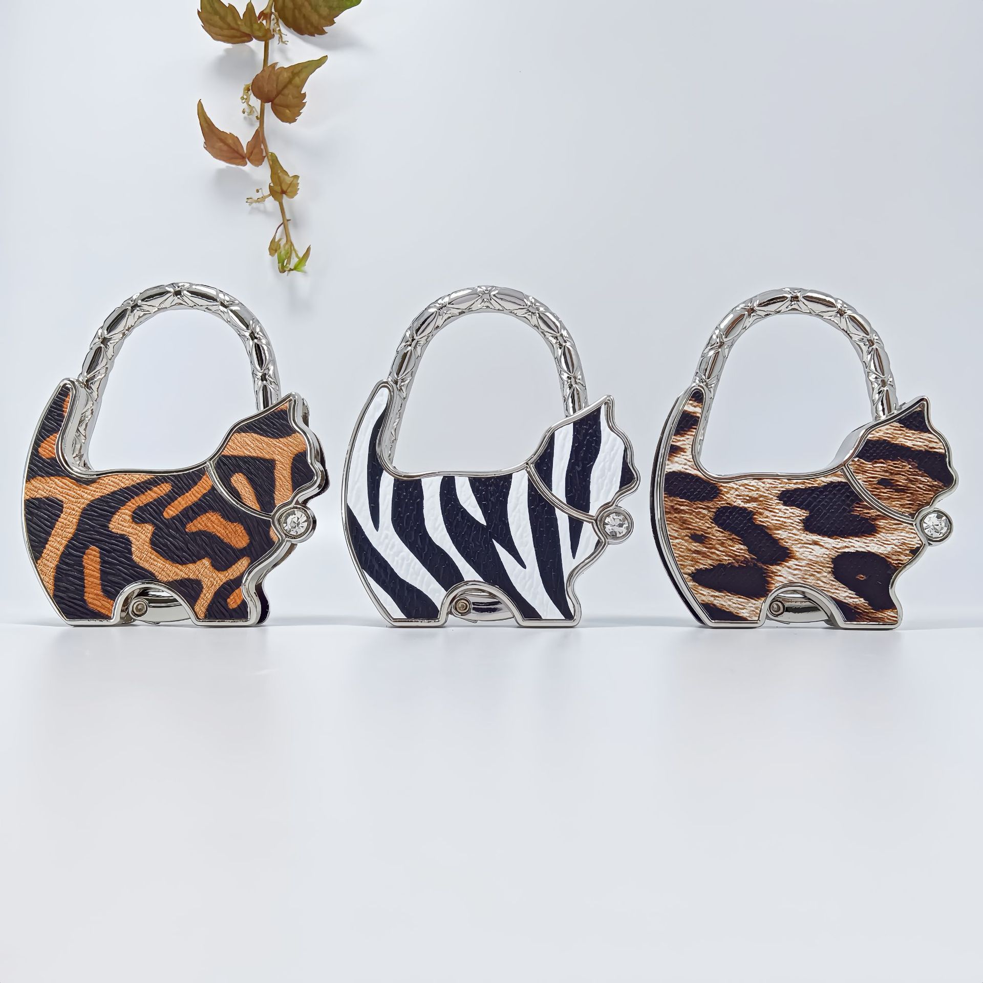 Fat Cat Bag Hook Portable Handbag Hanger For Table Accessories_voghion.com