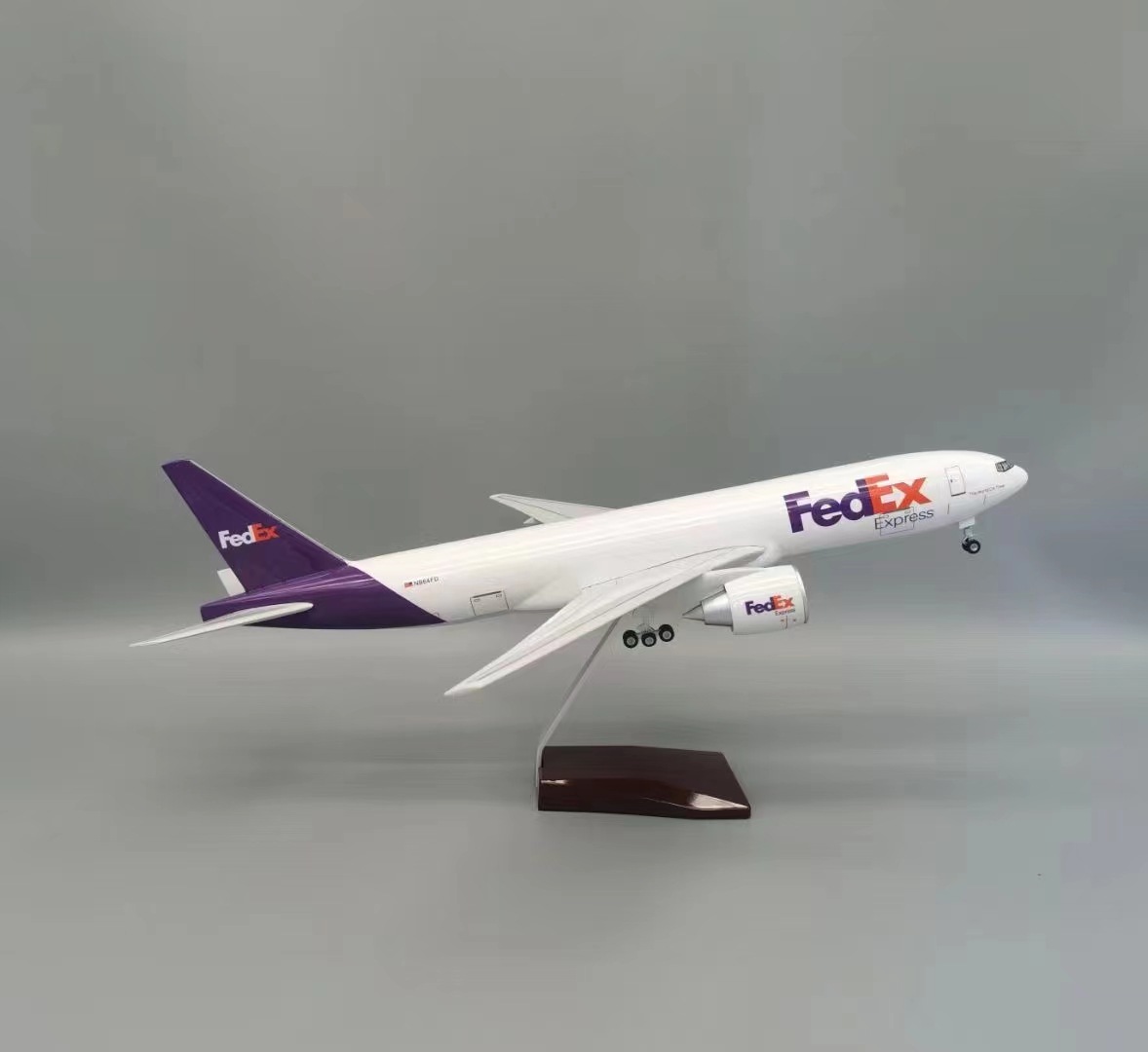20 cm Federal B777 avión de resina avión artificial modelo de avión estático suministro directo de fábrica modelo más vendido nacional y extranjero