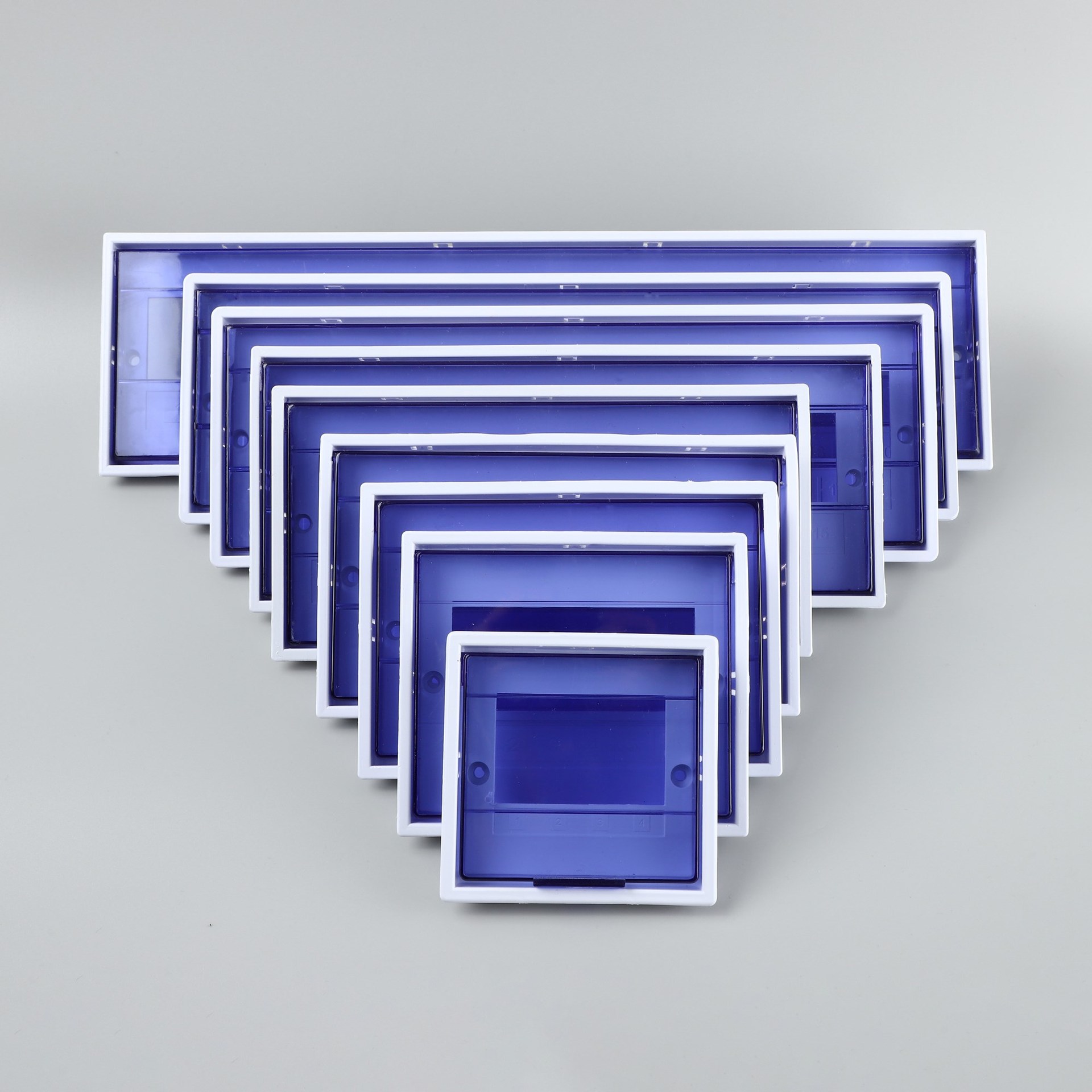 通用家庭开关箱 配电箱盖板 PZ30塑料 多媒体面板配件单排6回路