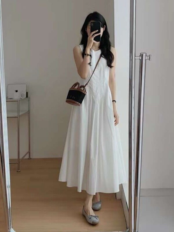 French-Style Dress for Women, New Summer Model, Pleated, High-End, Exquisite Cotton, White Tank Top, Tummy-Covering, Age-Reducing, Mid-Length Dress