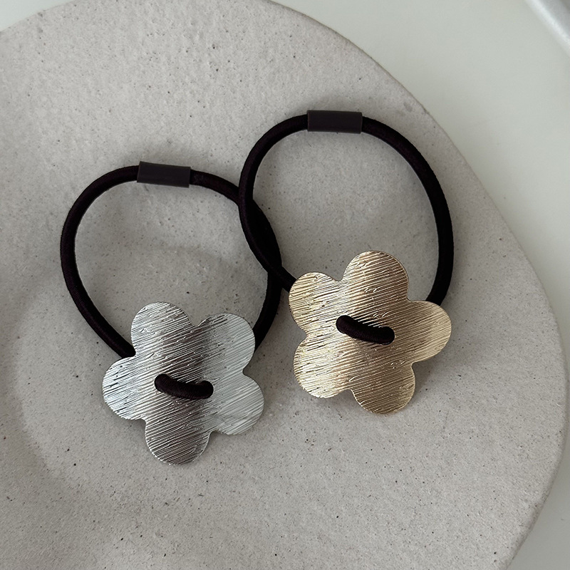 Luxe haarband met metalen bloem voor dames_voghion.com