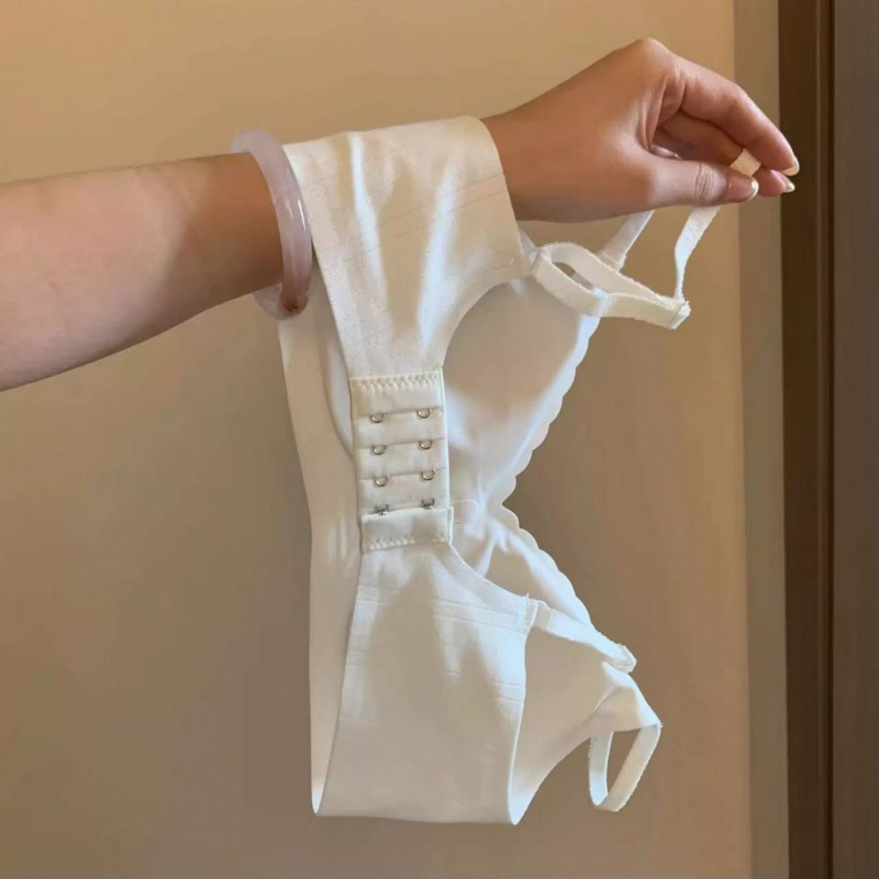 舒适无痕内衣女甜美蝴蝶结小胸聚拢显大收副乳美背薄款夏季文胸罩|undefined