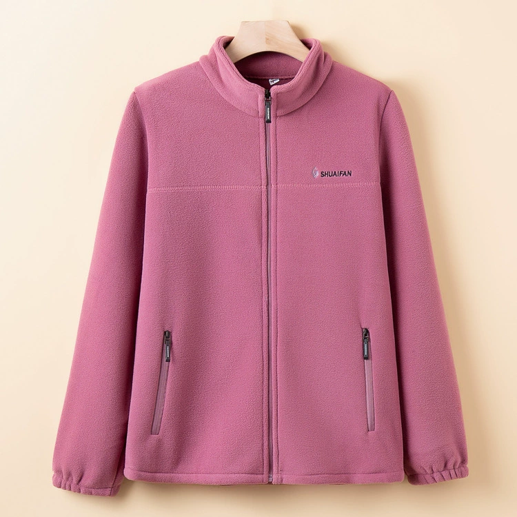 Мама одеваются 2025 новый пеллетный пальто весной и осенью плюшевый толстый теплый кардиган среднего и пожилого женского топ