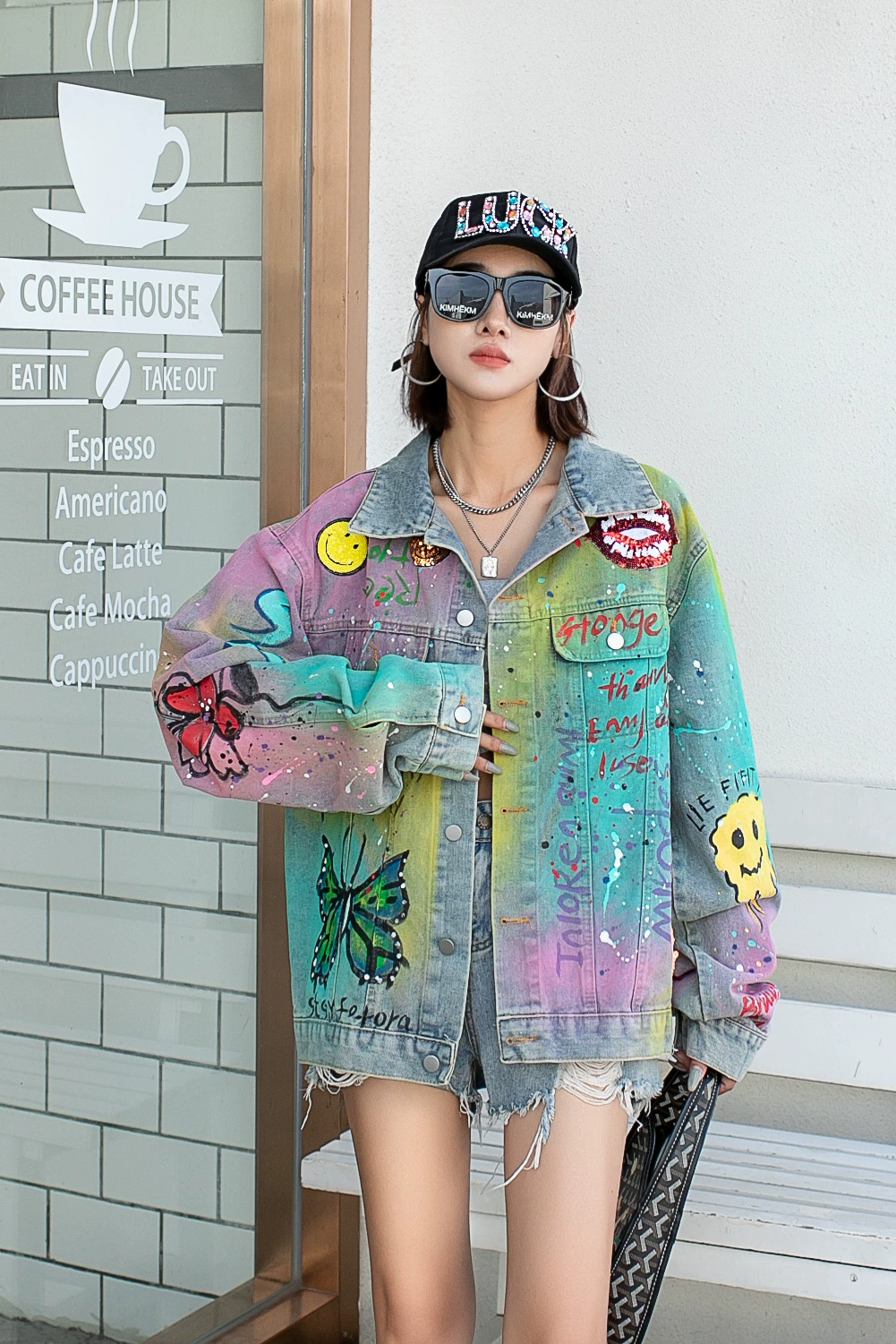 European Station 2023 Новый иностранный стиль, мультфильм, ручная роспись пайетками, джинсовая женская Свободная популярная в Интернете куртка с длинными рукавами, весенний модный бренд
