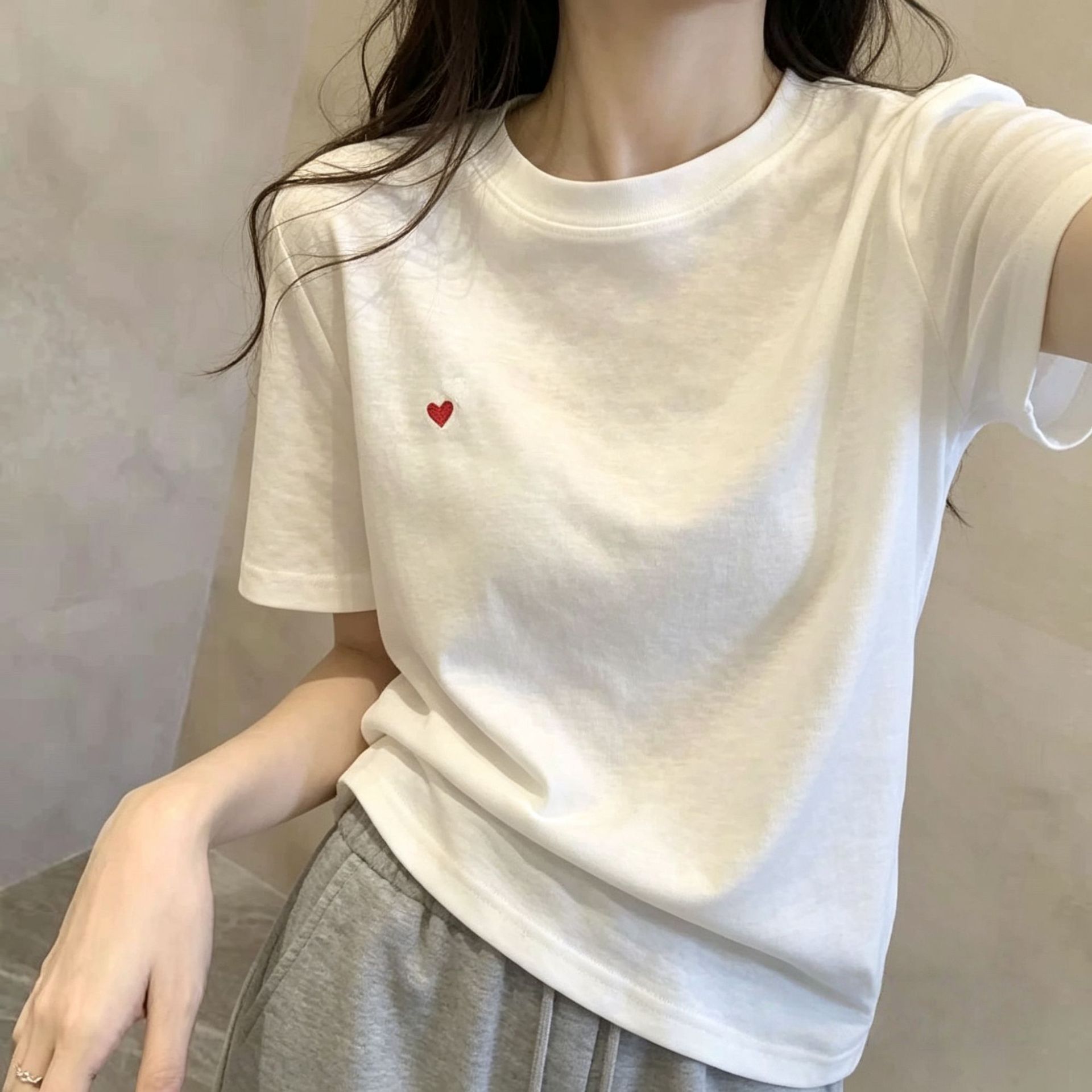 Áo thun nữ cổ tròn tay ngắn thêu hình trái tim phong cách châu Âu — xanh lam chi tiết 4