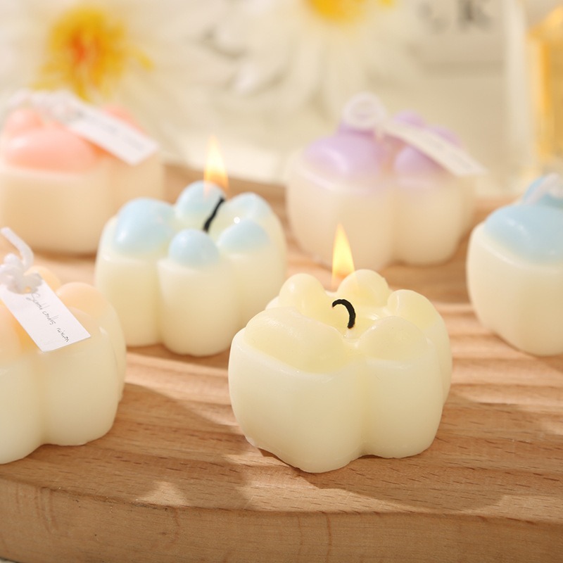Vela artesanal de cera de soja com aroma criativo de pata de gato, um presente sofisticado e criativo. Venda por atacado._voghion.com