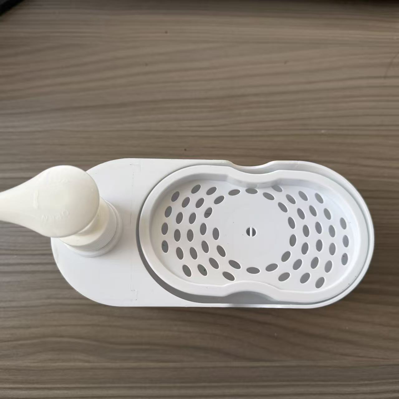 Presión de detergente transfronterizo para limpieza de cocina con doble descarga de líquido