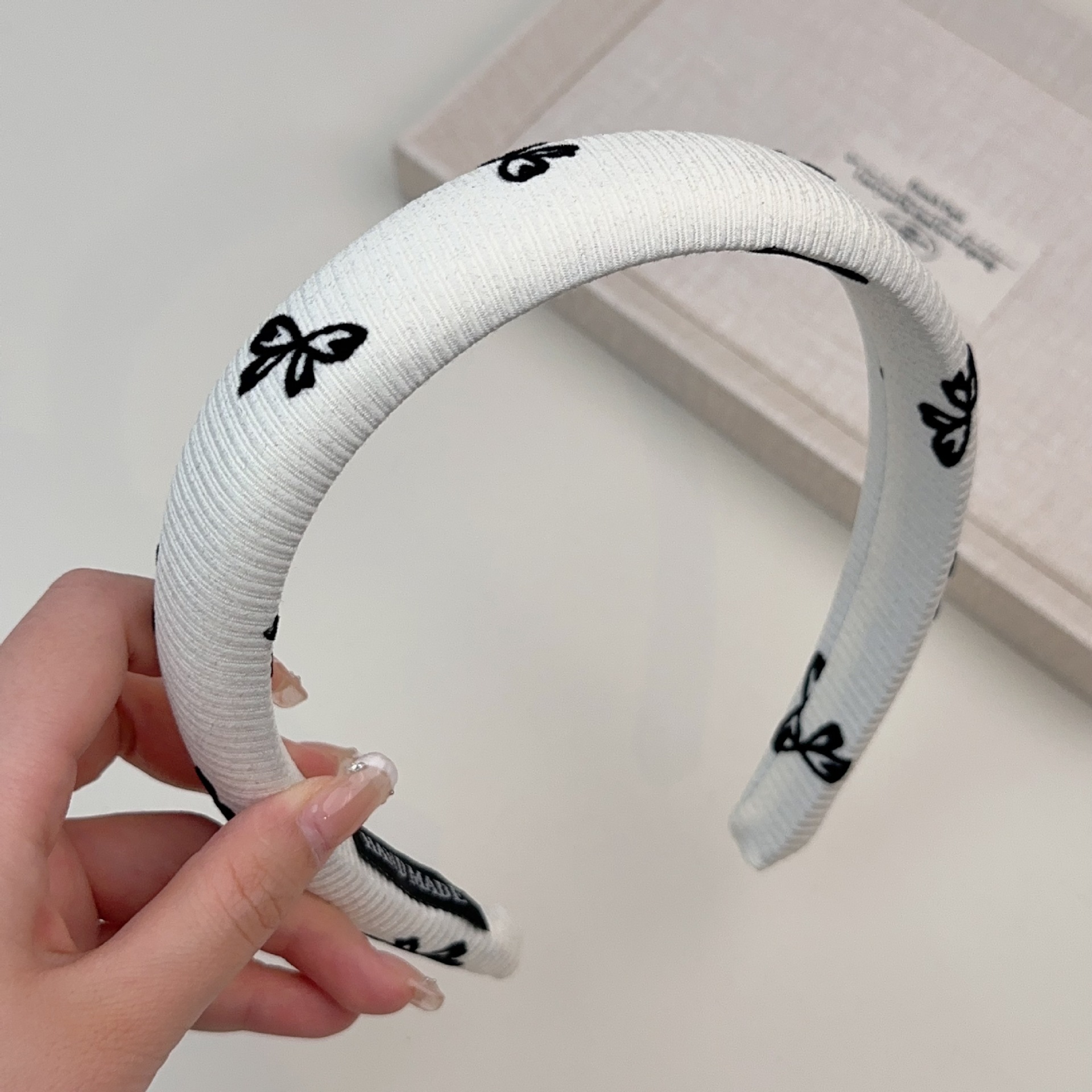 Fascia per capelli con fiocco in twill dolce in stile coreano, fascia per capelli con teschio alto, versatile, di alta qualità, per coda di cavallo, intestino crasso, nuovo stile_voghion.com