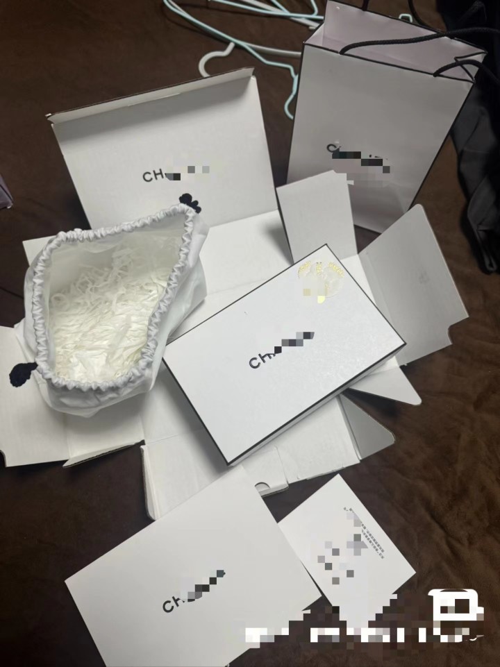 香奶奶身体乳包装盒礼品袋原版代购专柜盒香家原版香水盒CH香奈盒