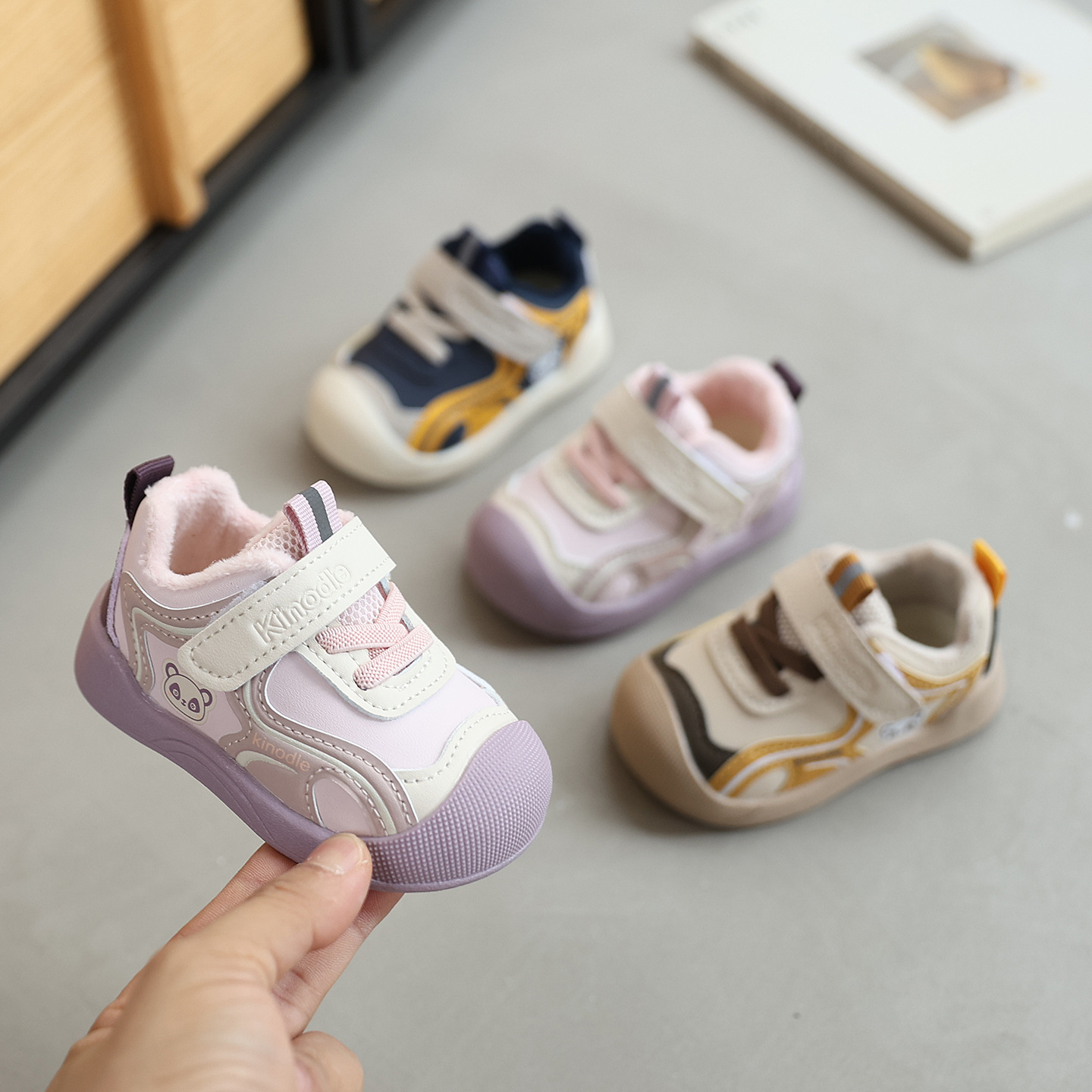 Children's demi-season keep warm sneakers for early age for men and…