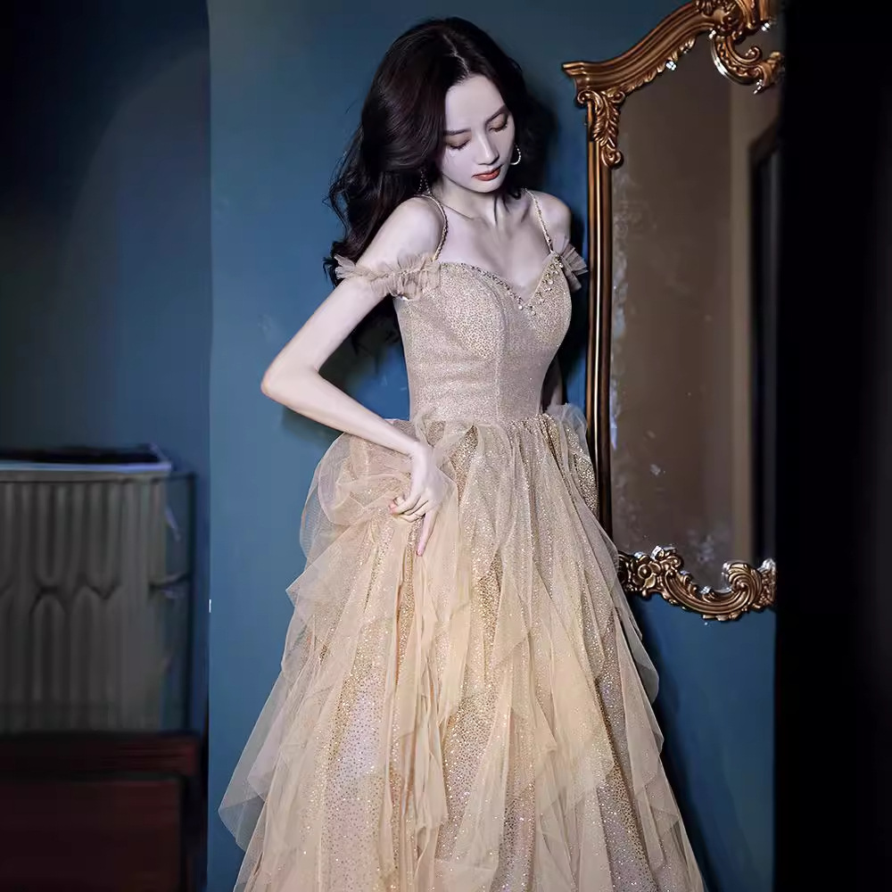 Vestido de Fiesta Elegante con Tirantes Color Champaña, Nuevo Estilo 2026, para Mujer, Ideal para Cumpleaños o Eventos Especiales.