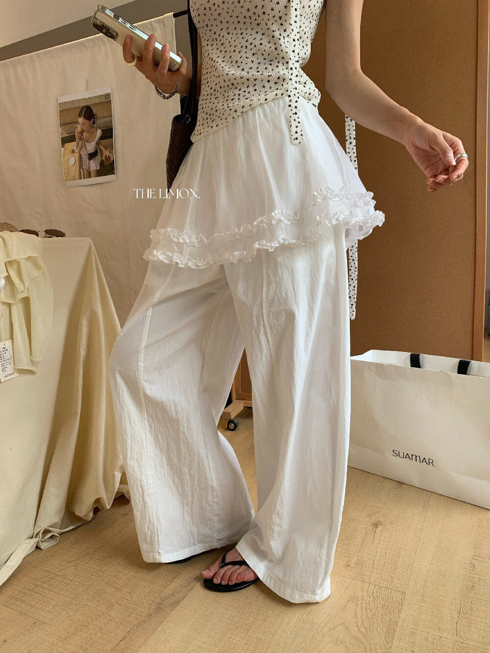 Quần culottes nữ ống rộng cạp cao phong cách Hàn Quốc, thiết kế giả hai lớp viền bèo nhún — màu trắng, màu xám, màu kaki chi tiết 25