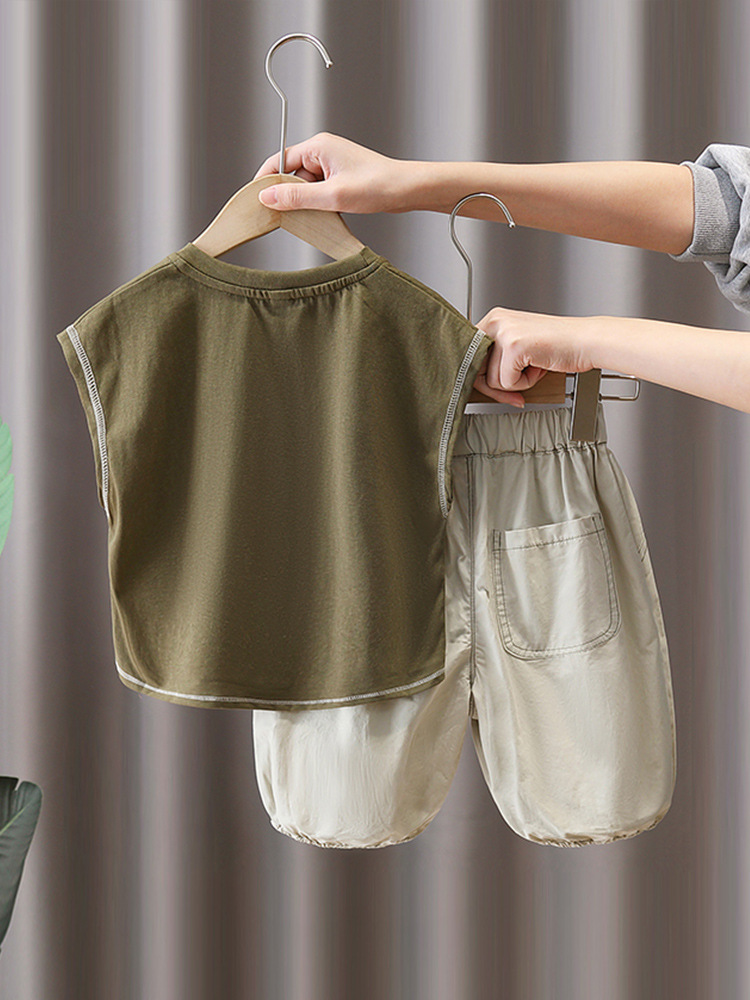 8134 Traje de manga corta para niños Verano 2025 Nuevos niños Guapo Verano Bebé Ropa delgada de dos piezas