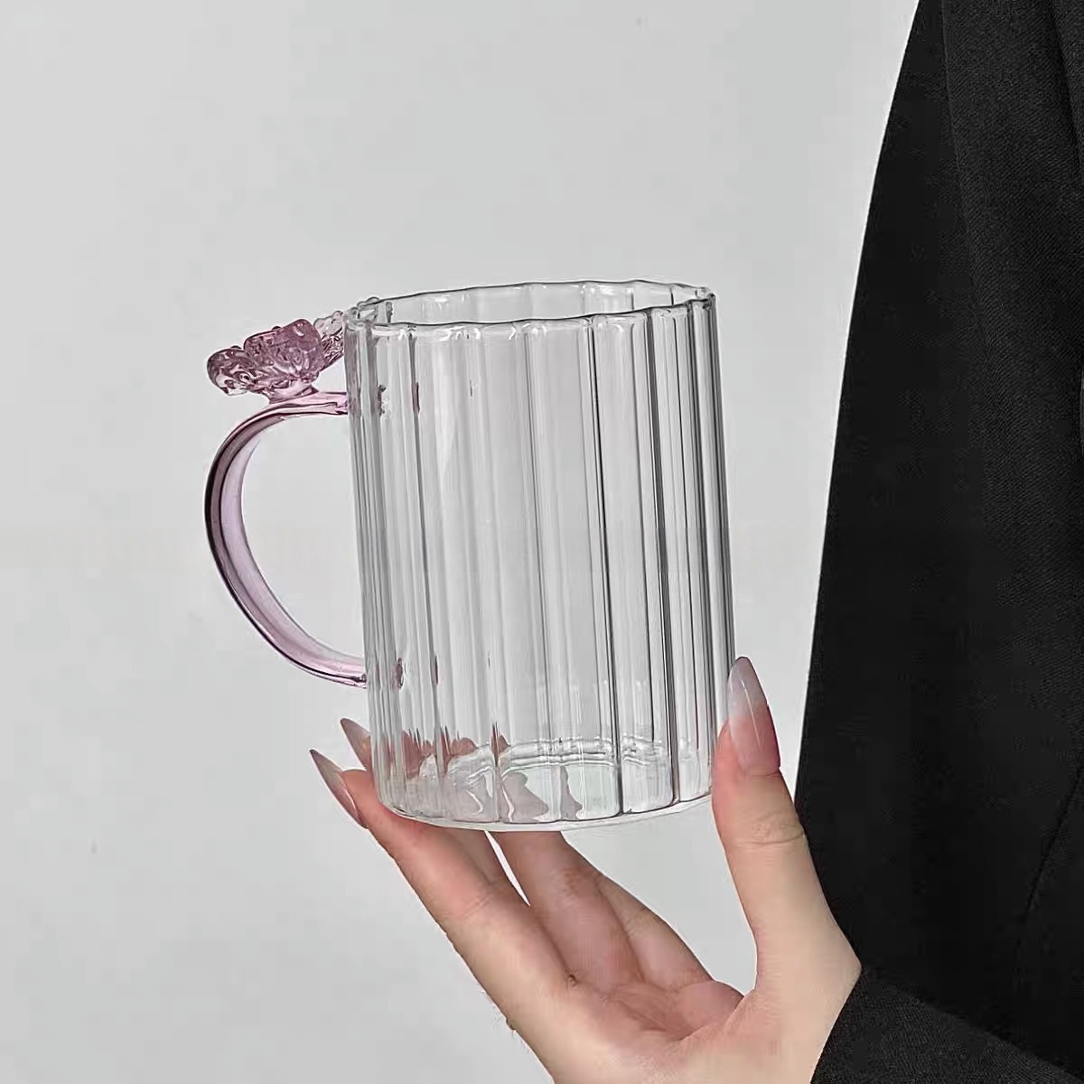 Taza de mariposa de vidrio de alto silicio copas de agua caseras tazas de bebida de jugo simple taza de vidrio transparente de color taza de cóctel