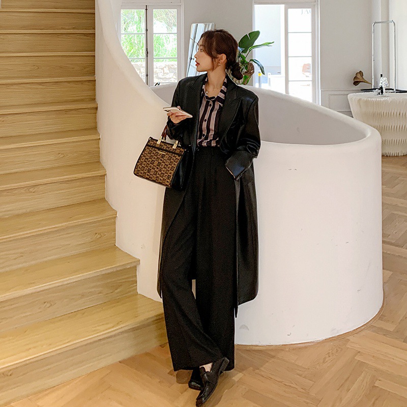 Real Shot of Black Suit Long Jacket for Women in Spring, with A Sense of Luxury and Slimming Waist. Goddess PU Leather Clothing Trend_voghion.com