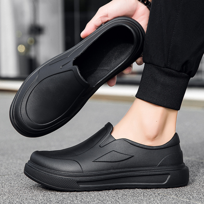 Men's Non-Slip Wear-Resistant Low-Top Sandals Waterproof Kitchen Chef Work Shoes for Outer Wear Versatile Bag Heel Hole-Free Clogs