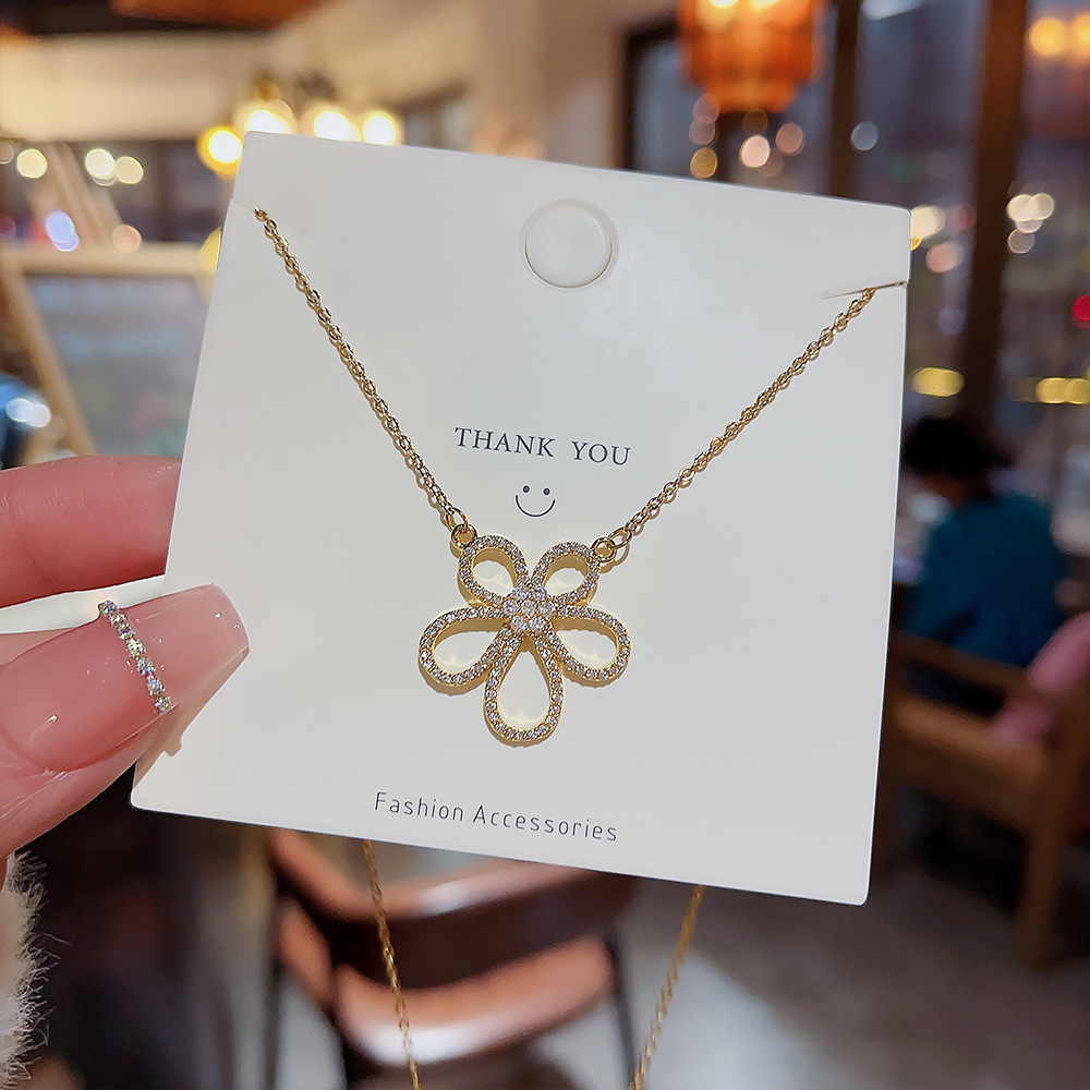 1 Piece Simple Style Flower Titanium Steel Inlay Zircon Pendant Necklace_colorza_2