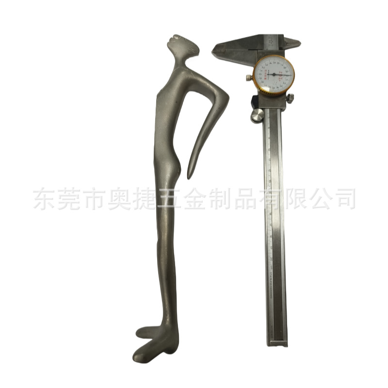 厂家不锈钢铸造 人物凹造型长摆件配件定 制 不锈钢精密铸造加工