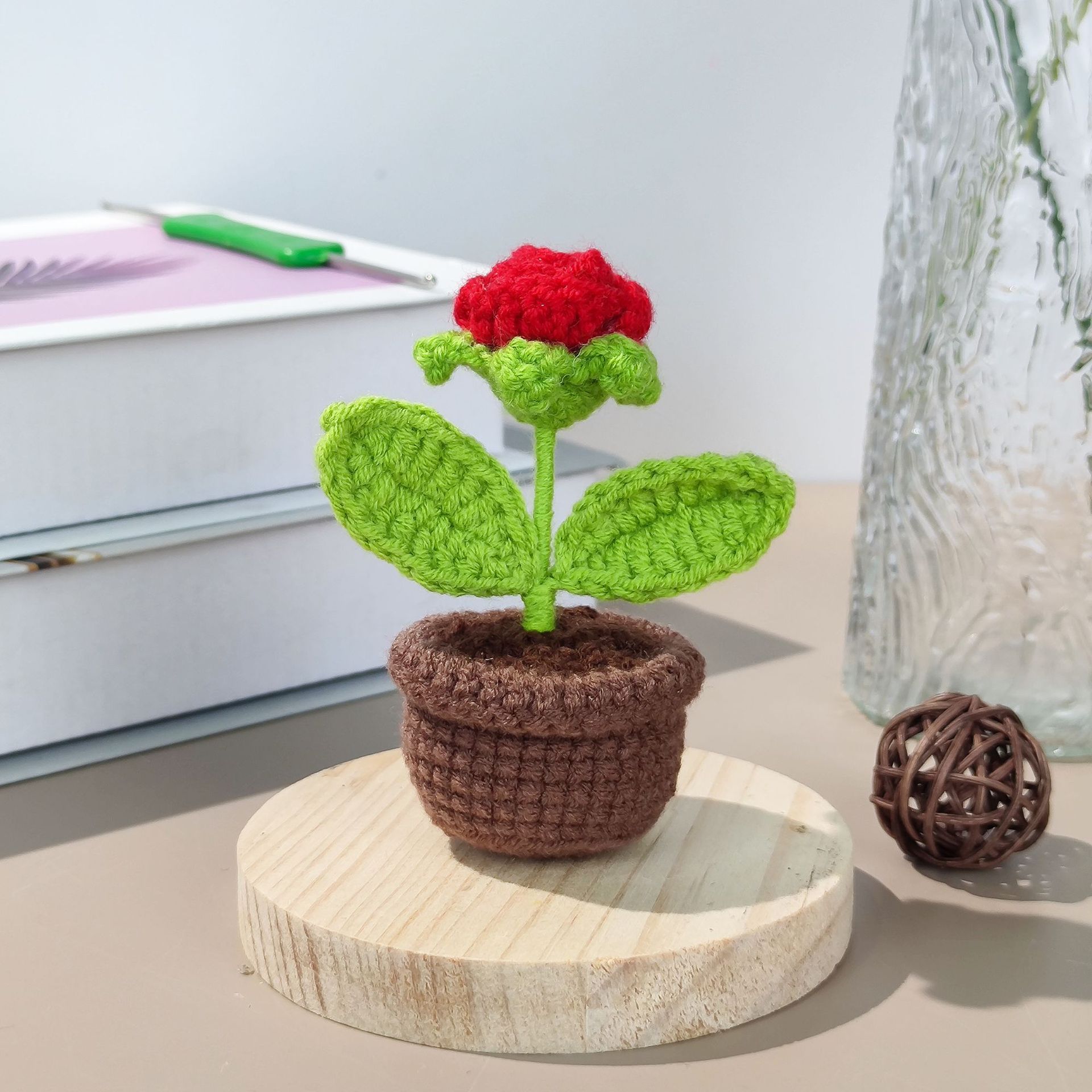 [완성된 작은 화분] 붉은 장미